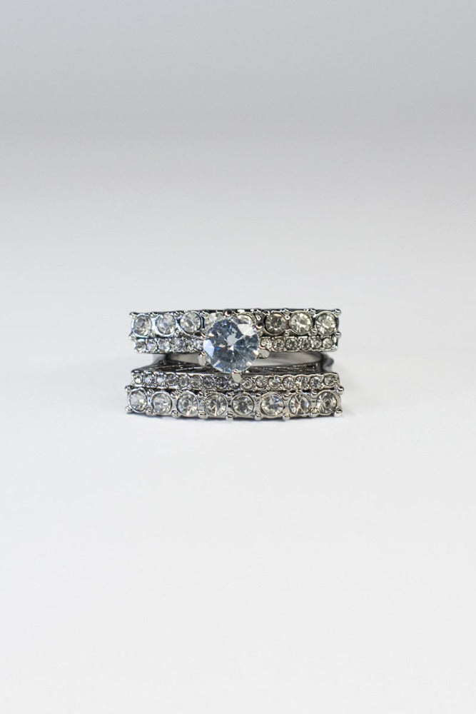 Double slit crystal ring