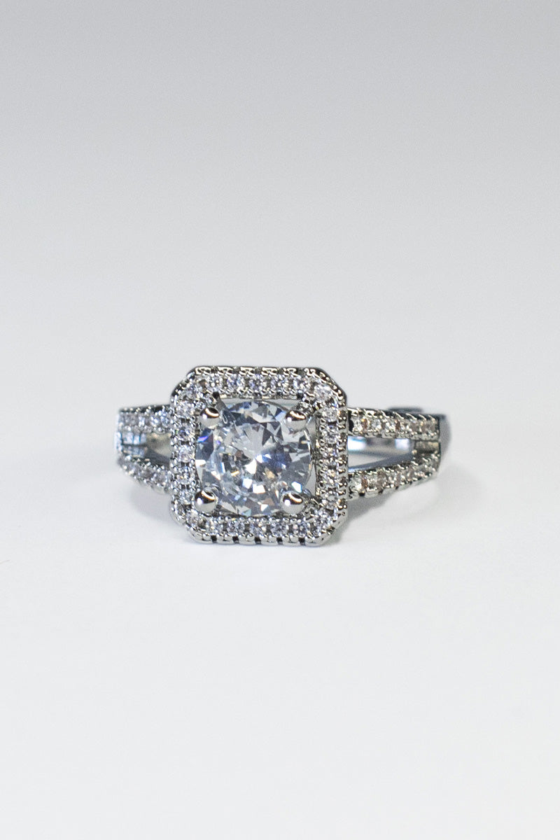 Square Crystal Ring Size M